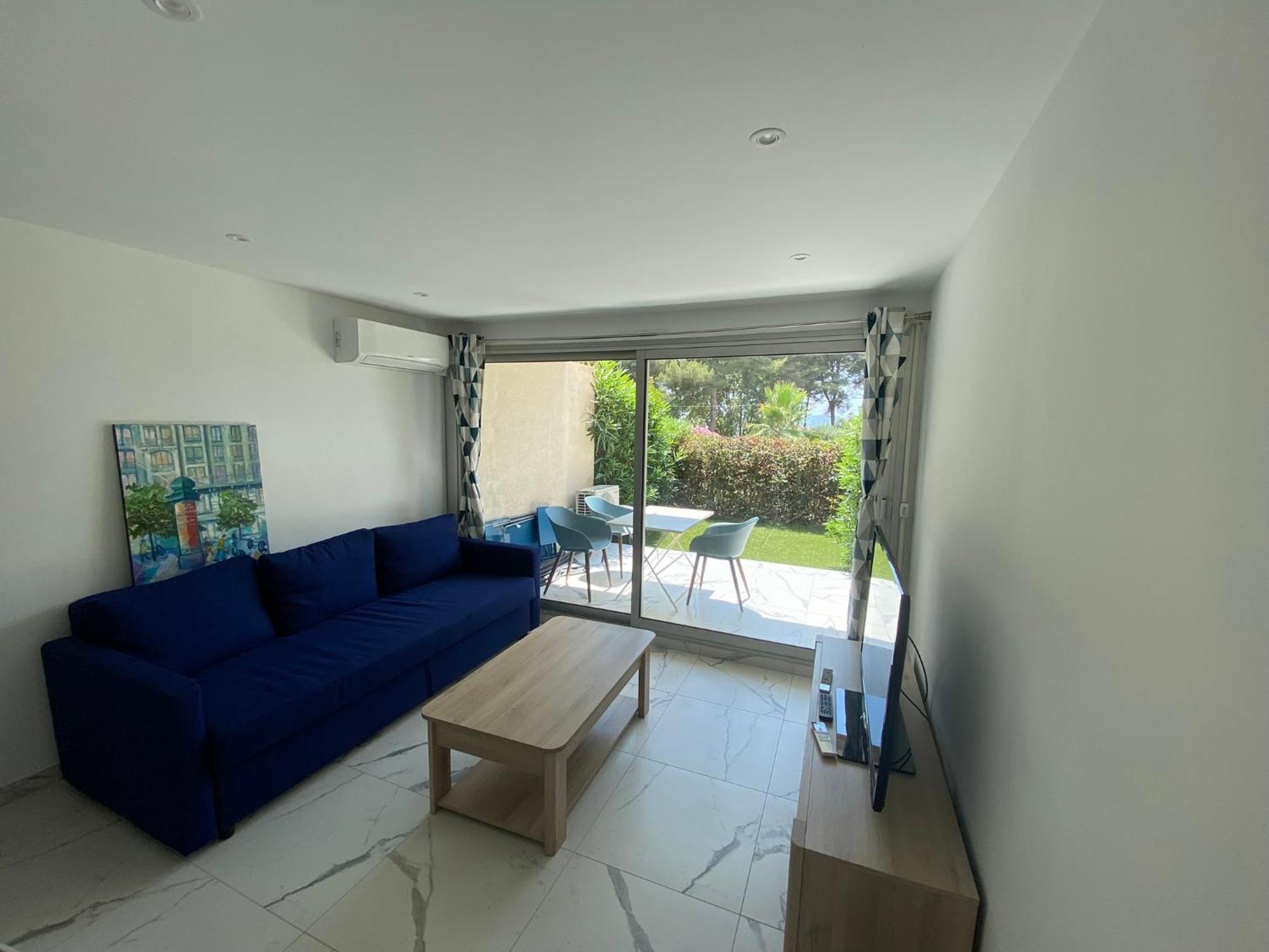 Appartement Face Mer Et Port Santa Lucia Climatise Et Wifi Сен-Рафаэль Экстерьер фото